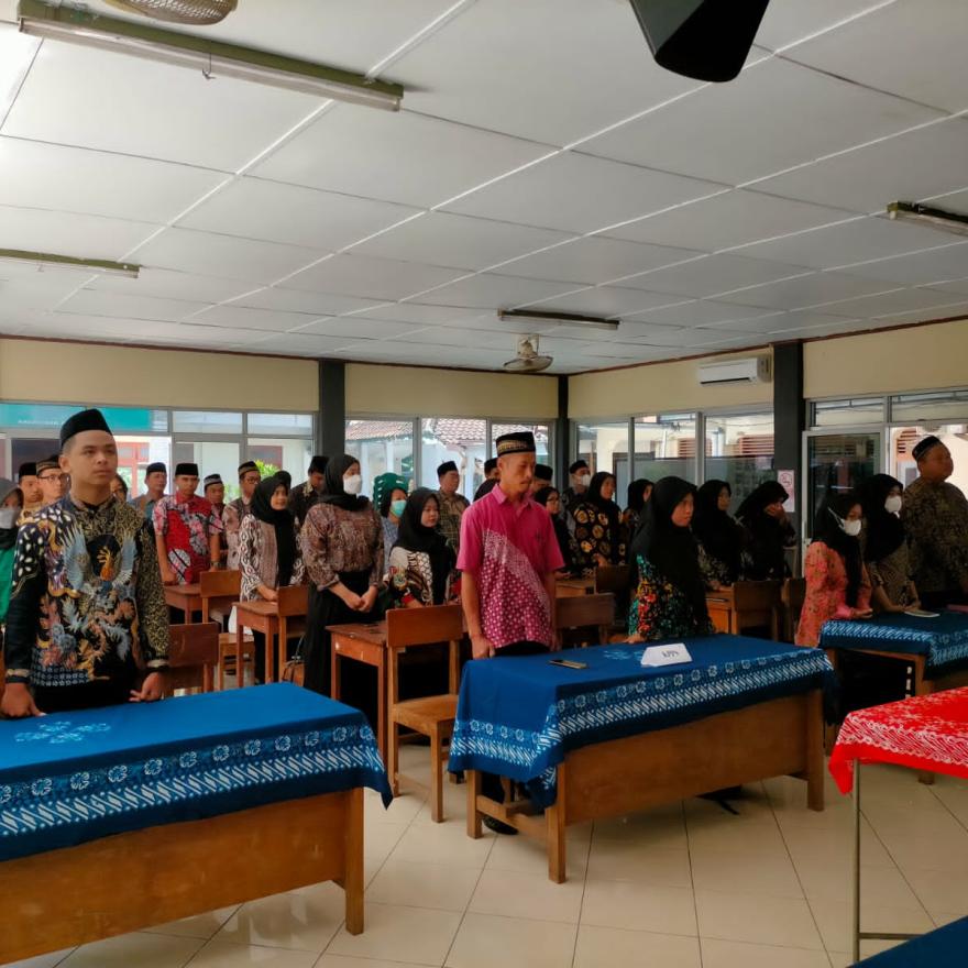 Pelantikan KPPS Pemilu 2024 di Kalurahan Wahyuharjo Berjalan Lancar